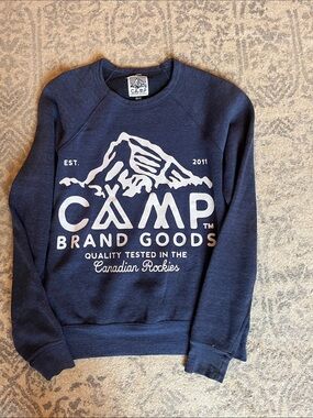 Women’s Navy Graphic Sweatshirt
